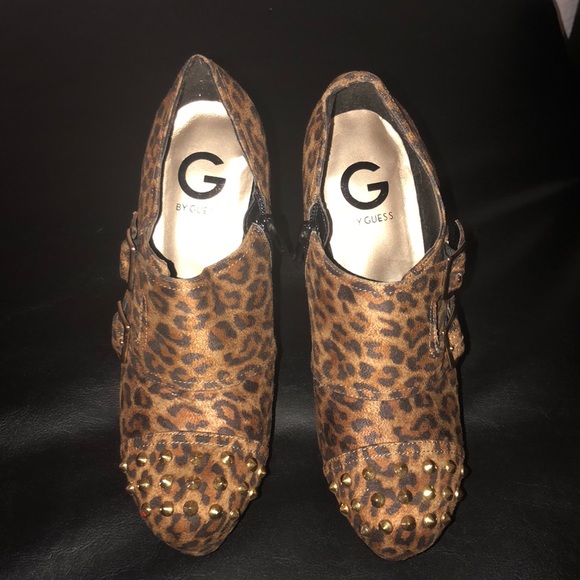 Studded booties - Picture 2 of 3